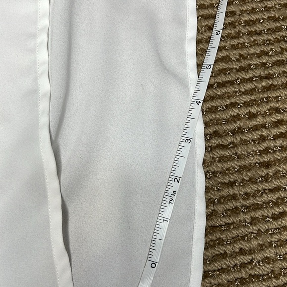 Pleione Hi-Lo Long Sleeve Collared Tunic Blouse - Picture 11 of 11